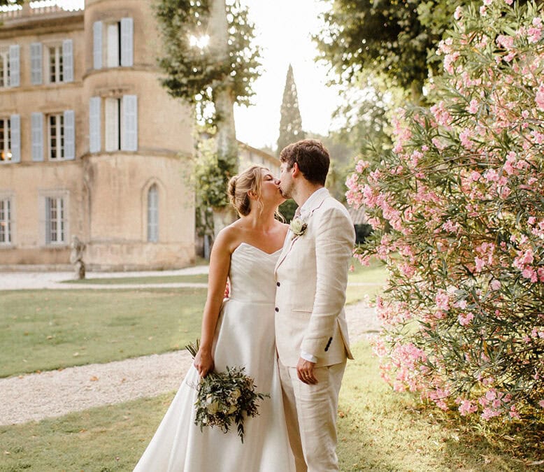 Reportage mariage au Château de Robernier : une journée internationale